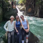 photo depan curug leuwi hejo