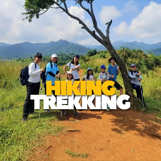 kegiatan hiking ke bukit ilalang sentul