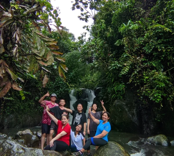 photo peserta di curug love