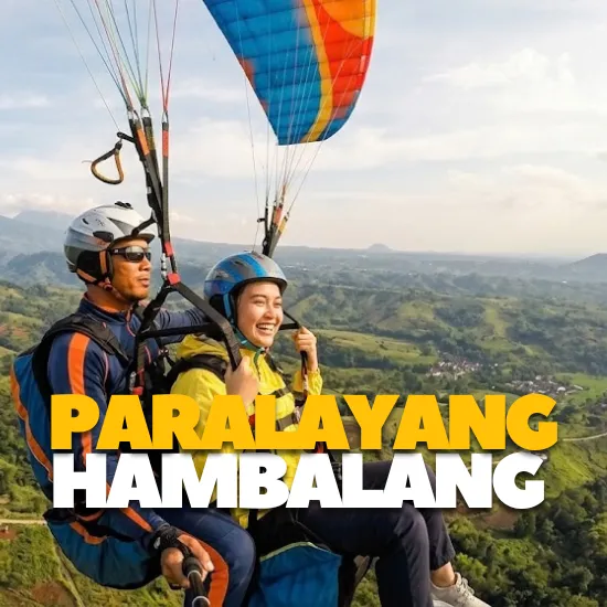 Peserta terbang menikmati pemandangan alam hambalang