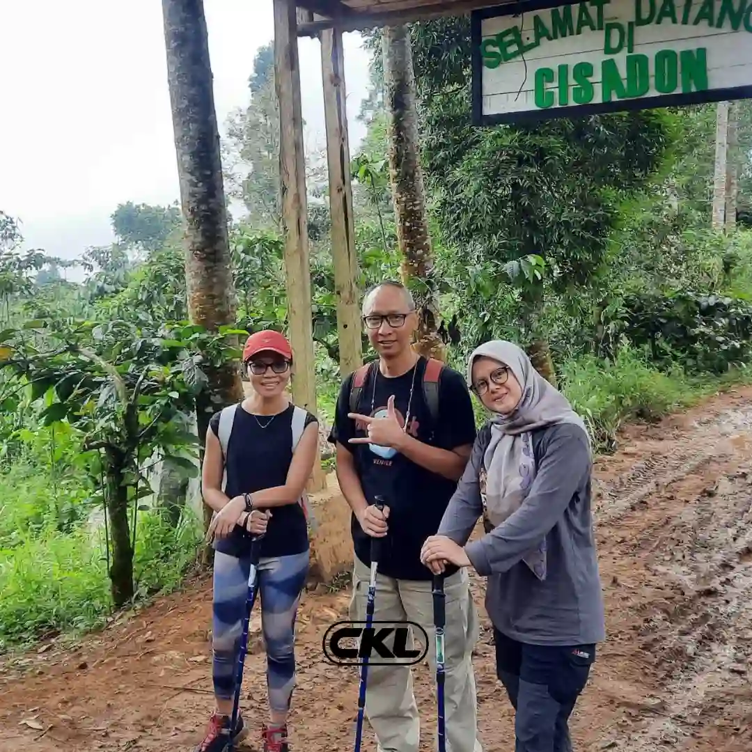 Fasilitas Trekking Sentul